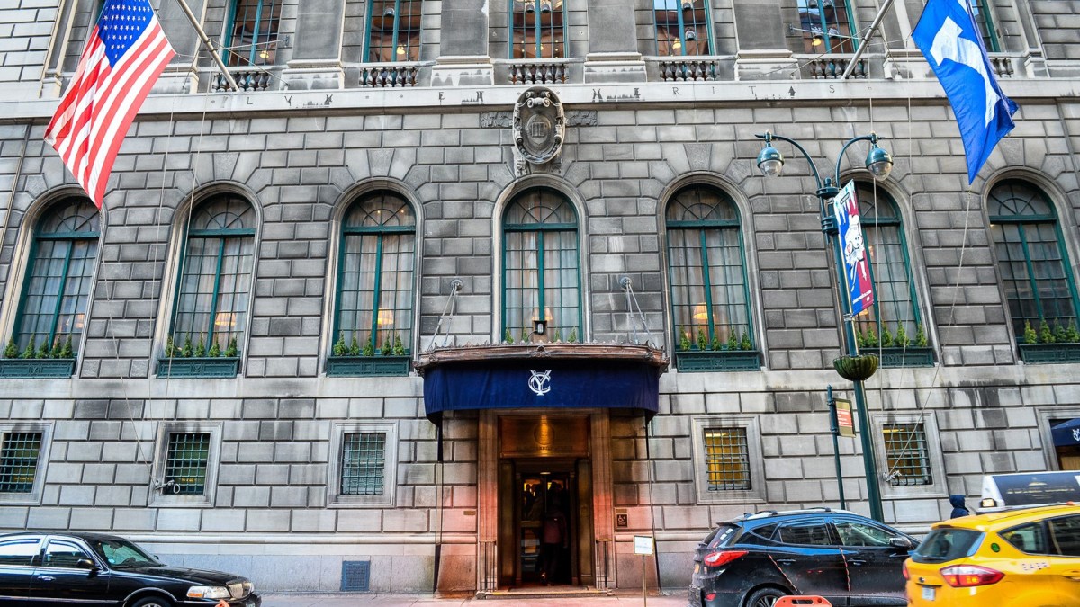 NYC: LBT Women’s Ivy Plus GALA Mixer at the Yale Club&nbsp;(5/10/19)